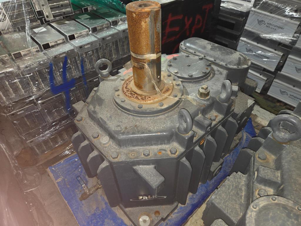 Falk Gear Drive For Cooling Tower, Matches With 150 HP WEG Motor (New / Unused), 2275CTAC2AU9-529 Year 2022 Type CTA 198hp Cooling Tower Enclosed Gear Drive. Ratio 9.5:1, Oil Capacity 8 Gallons. Input 1750rpm/Output184rpm, Texas