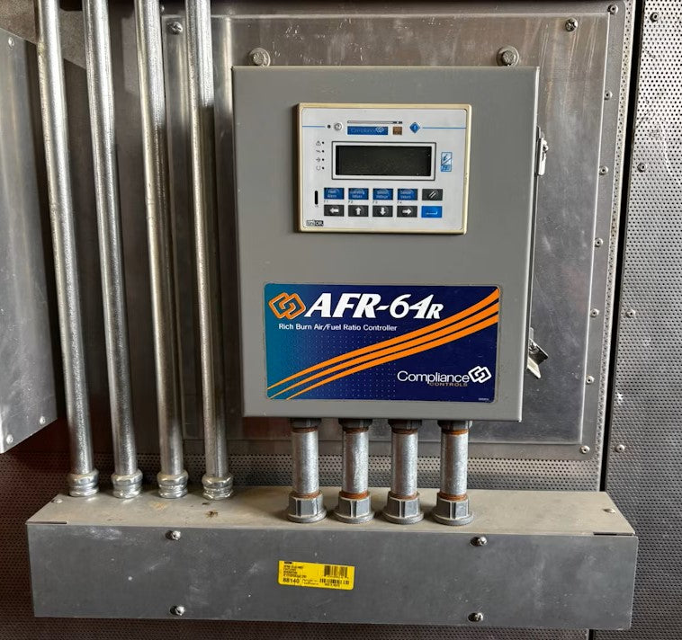 1,750 kW Standby or 1,575 kW Continuous, Waukesha P9390GSI Natural Gas Generator Set, Low Hours (< 1,000), 480Y / 277 Volts, 1,200 RPM, Enclosure, Catalyst, Radiator, 1994