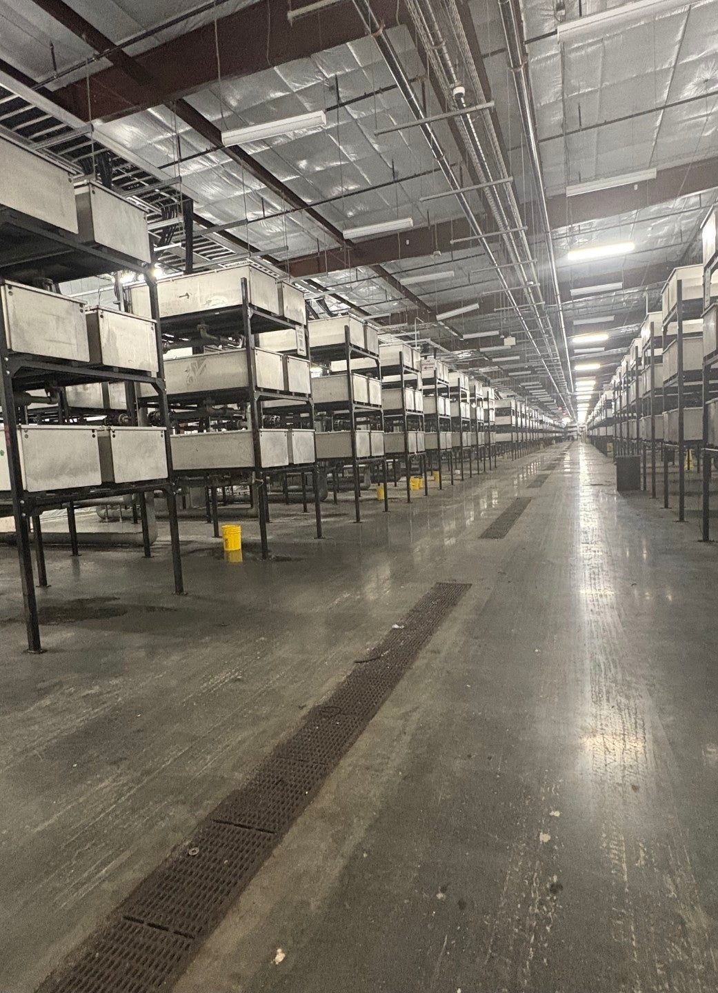 Immersion Tank For Bitcoin Mining, 100 kw, Aluminum 5052, 18 Antminer or 28 Whatsminers