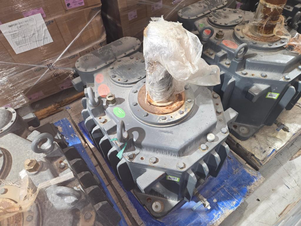 Falk Gear Drive For Cooling Tower, Matches With 150 HP WEG Motor (New / Unused), 2275CTAC2AU9-529 Year 2022 Type CTA 198hp Cooling Tower Enclosed Gear Drive. Ratio 9.5:1, Oil Capacity 8 Gallons. Input 1750rpm/Output184rpm, Texas