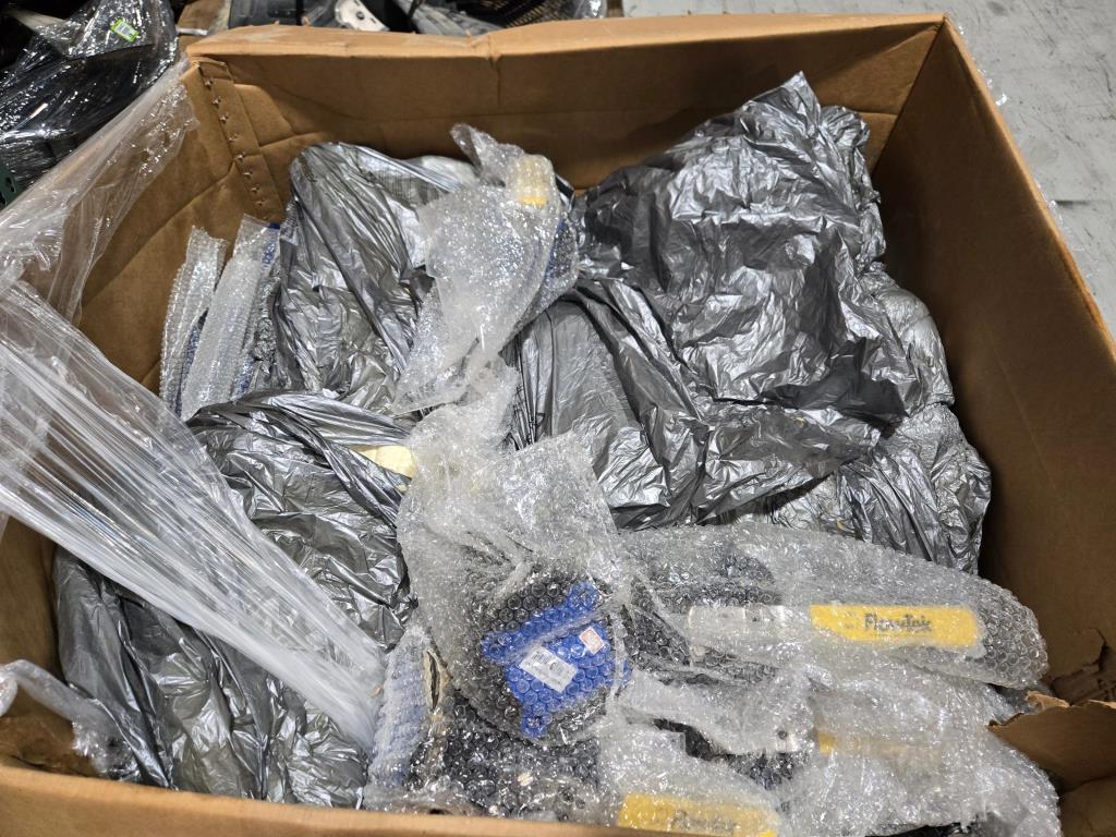 4" Ball Valve (New / Unused), Bray FlowTek 150400-11000CSJR-NN, Flanged, 316SS Stainless Ball, Stainless Stem, Carbon Steel Casing, Class 150, Texas,