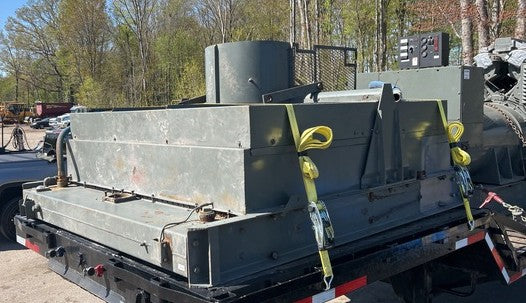 700 kW Continuous, Waukesha L7042GU Natural Gas Generator Set, only 1,199 hours!, 480Y / 277 Volts, 1,200 RPM, Radiator