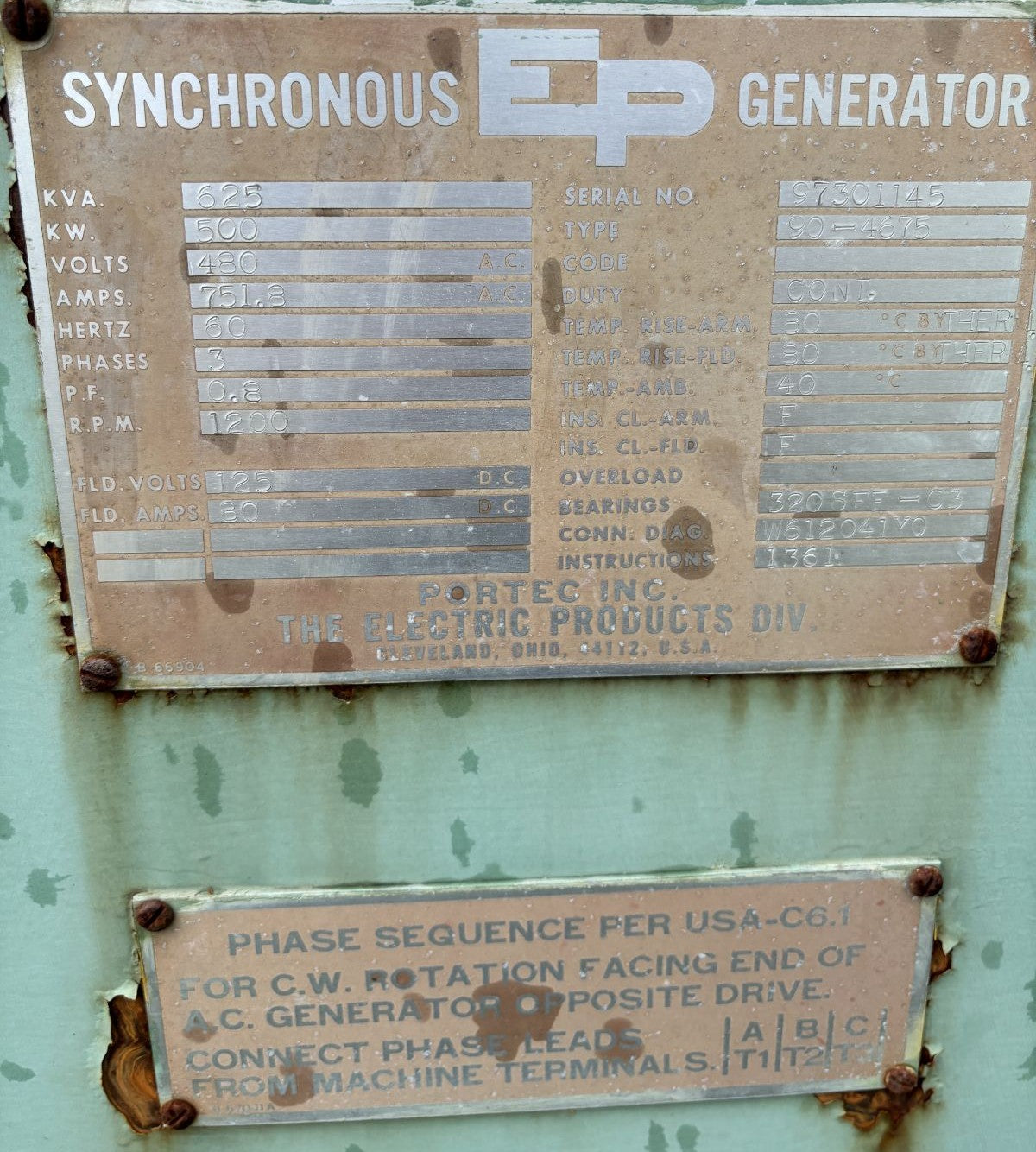 500 kW Continuous, Waukesha F2895GSIU Natural Gas Generator Set, Low 990 hours! 480Y / 277 Volts, 1,200 RPM, Radiator