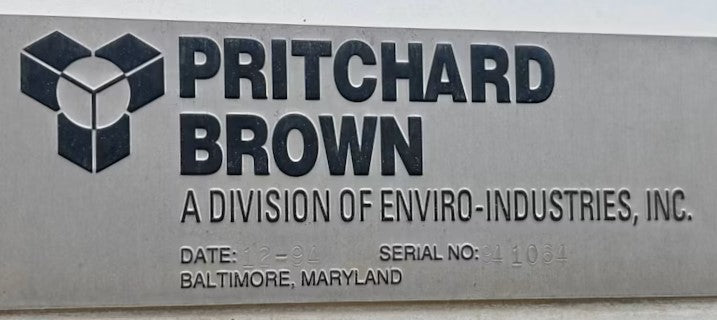 1,750 kW Standby or 1,575 kW Continuous, Waukesha P9390GSI Natural Gas Generator Set, Low Hours (< 1,000), 480Y / 277 Volts, 1,200 RPM, Enclosure, Catalyst, Radiator, 1994