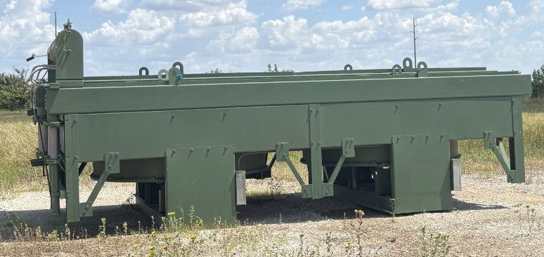 1,750 kW Standby or 1,575 kW Continuous, Waukesha P9390GSI Natural Gas Generator Set, Low Hours (< 1,000), 480Y / 277 Volts, 1,200 RPM, Enclosure, Catalyst, Radiator, 1994